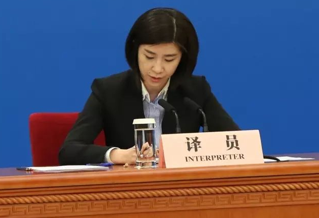 爆料：韩庚因绯闻女友突离场耍大牌 主持人怒斥:太无耻——
