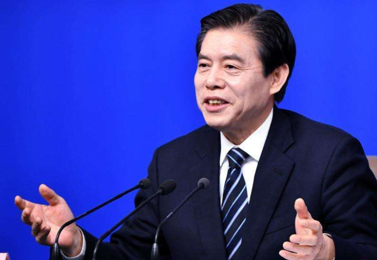 爆料：莫文蔚出新辑与张亚东换身份 自曝浴室写歌灵感多 ——