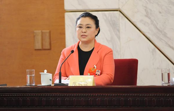 爆料：韩庚郭敬明捧场＂乐趣大本营＂ 何炅泪洒现场(图)——